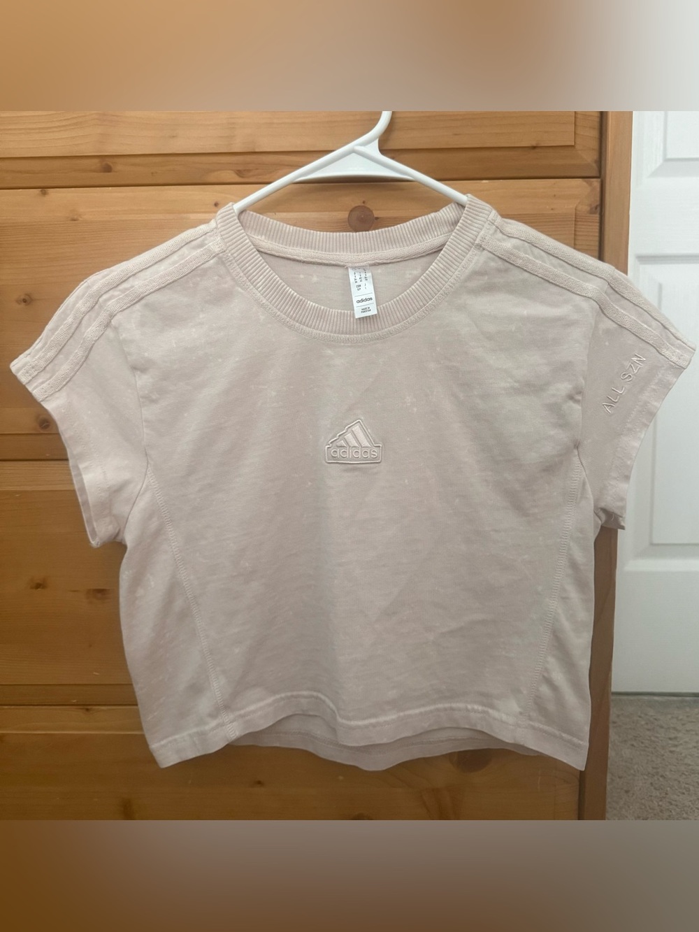 adidas Short Sleeve Cropped Tee in Light  Pink